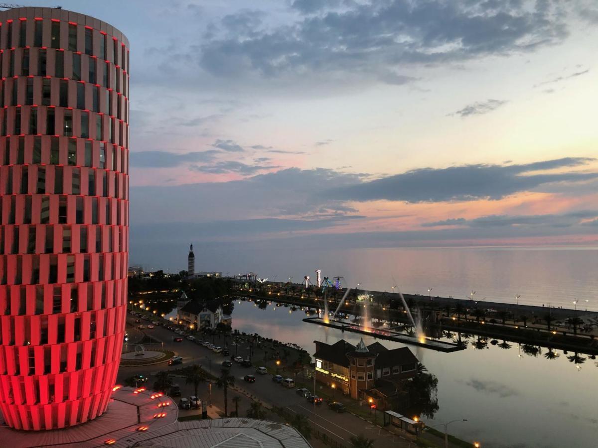 Black Sea VI Dari Apartments บาทูมิ ภายนอก รูปภาพ