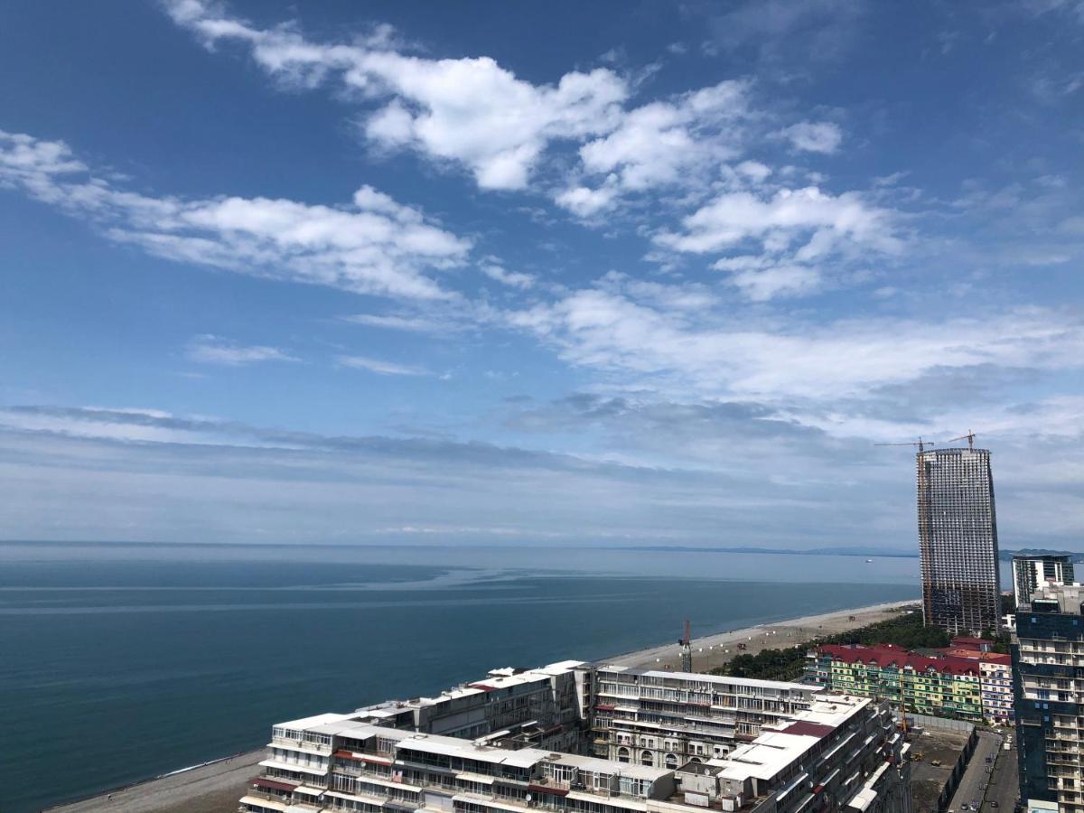 Black Sea VI Dari Apartments บาทูมิ ภายนอก รูปภาพ