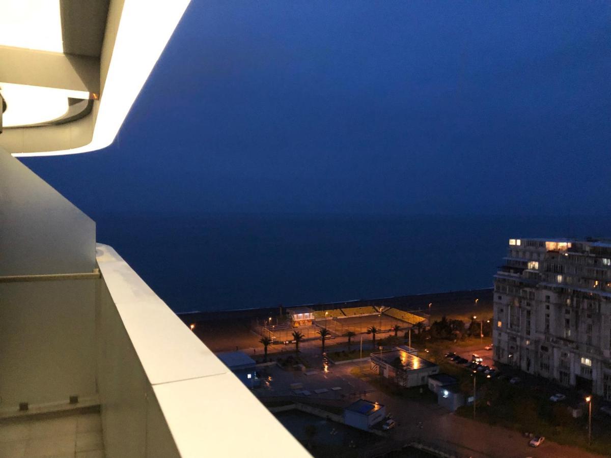 Black Sea VI Dari Apartments บาทูมิ ภายนอก รูปภาพ