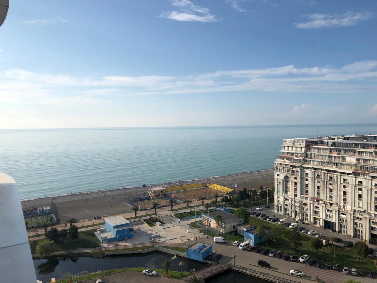 Black Sea VI Dari Apartments บาทูมิ ภายนอก รูปภาพ