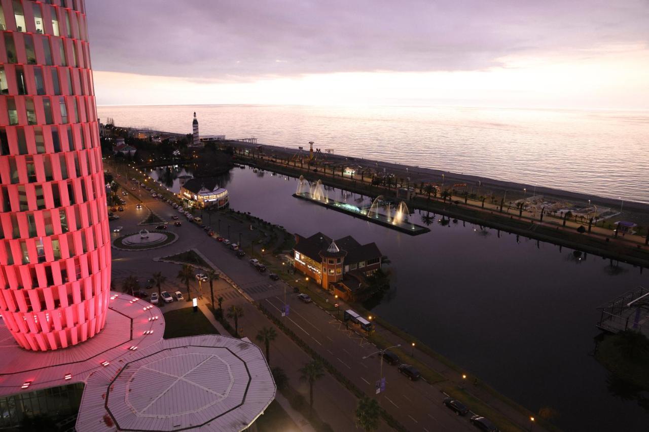 Black Sea VI Dari Apartments บาทูมิ ภายนอก รูปภาพ