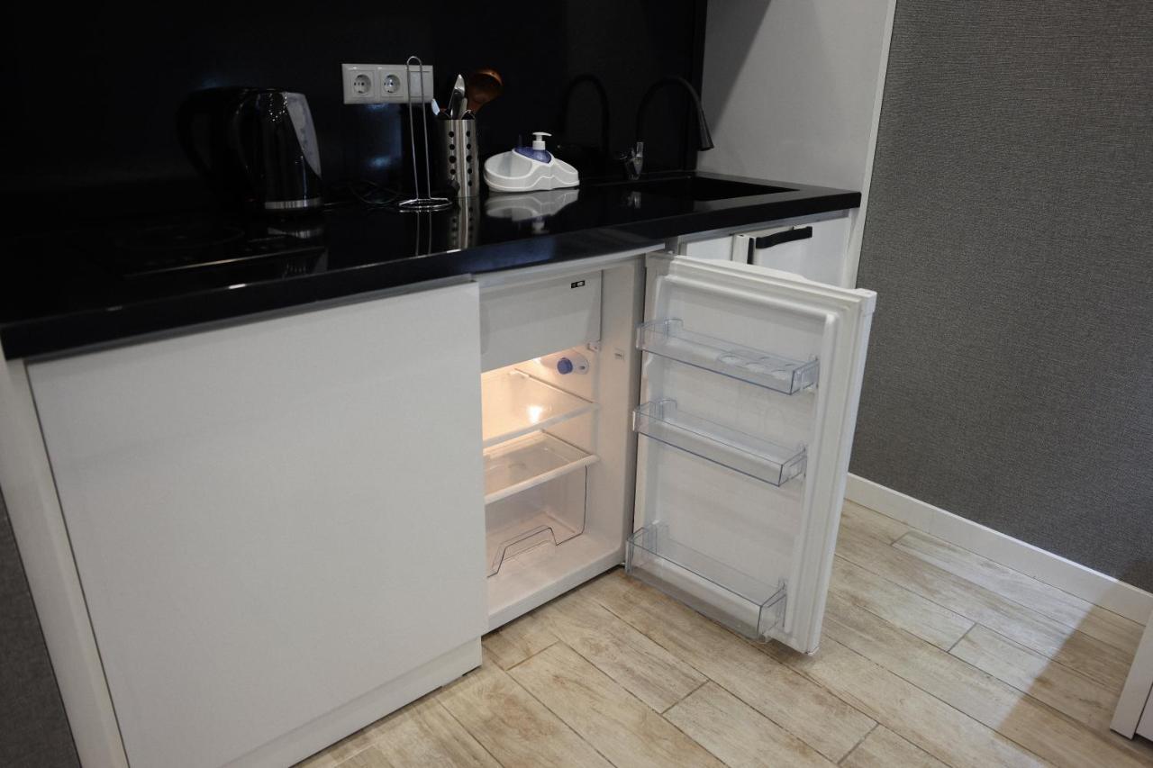 Black Sea VI Dari Apartments บาทูมิ ภายนอก รูปภาพ